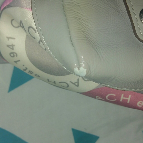 AUTHENTIC COACH SATCHEL - Picture 3 of 8